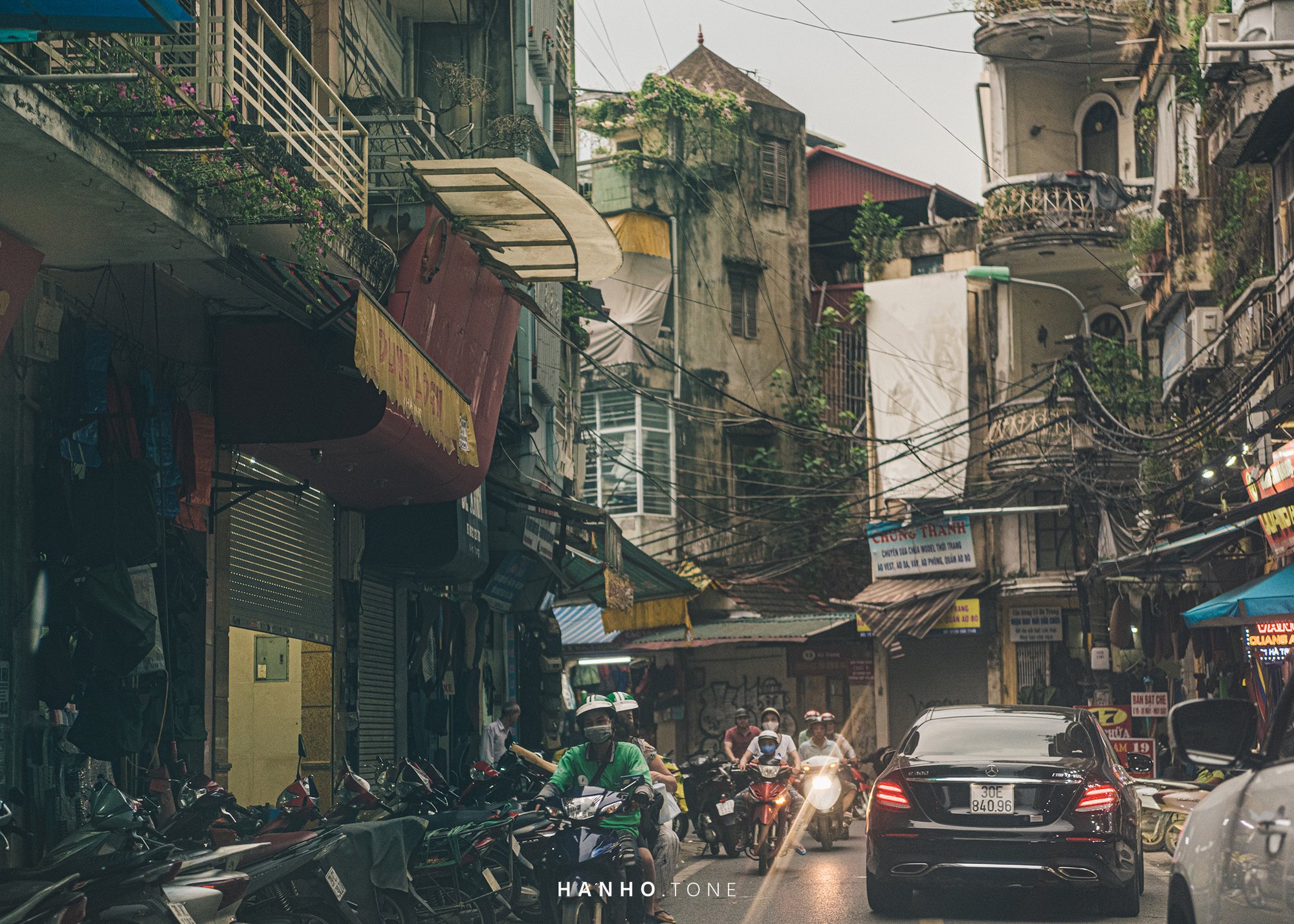 HANOI, VIETNAM / 2019 8